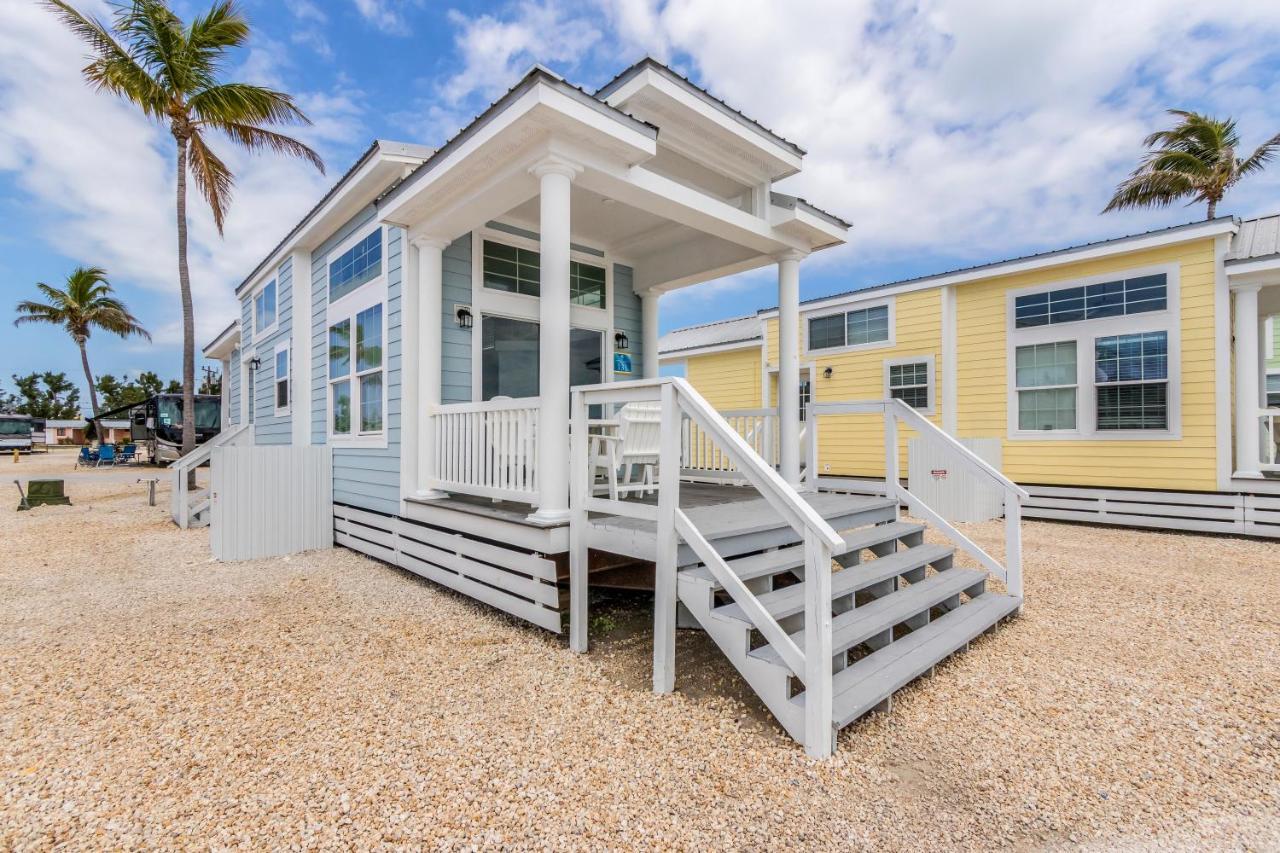 Cottage Waterfront