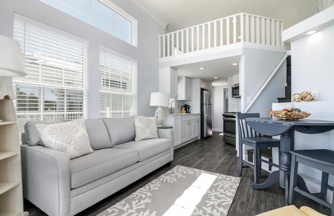 Fiesta Key Rv Resort Waterfront Cottage 33-1